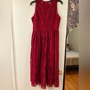 Elegant Red Lace Midi Dress